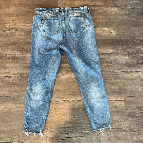 Torrid 20R Melrose Premium Stretch Bombshell Skinny Jeans - Picture 9 of 10